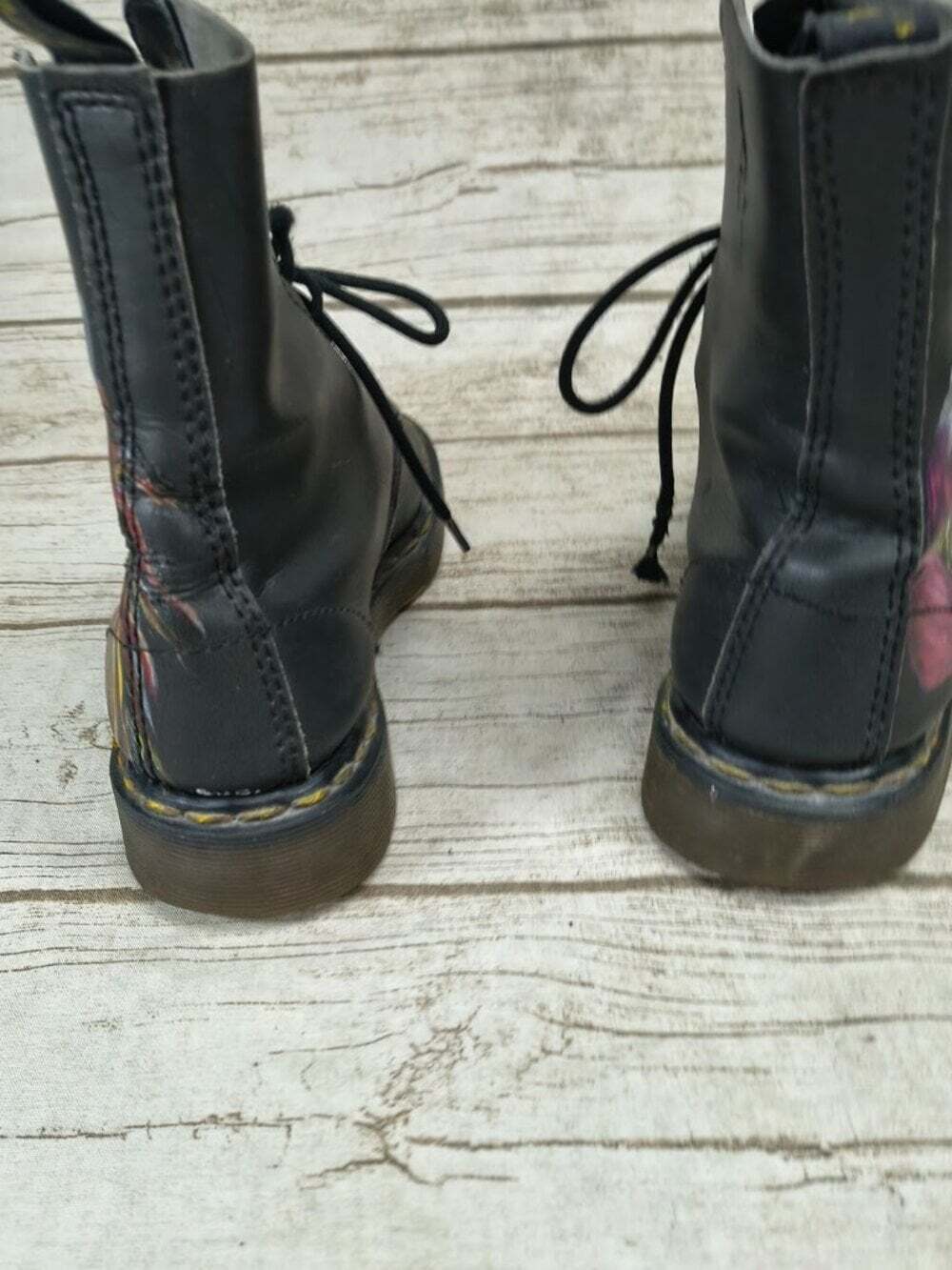 Vintage Dr. Martens 1460 Made in England Hand Painted Skull Beast Boots Size 4 - Picture 11 of 12